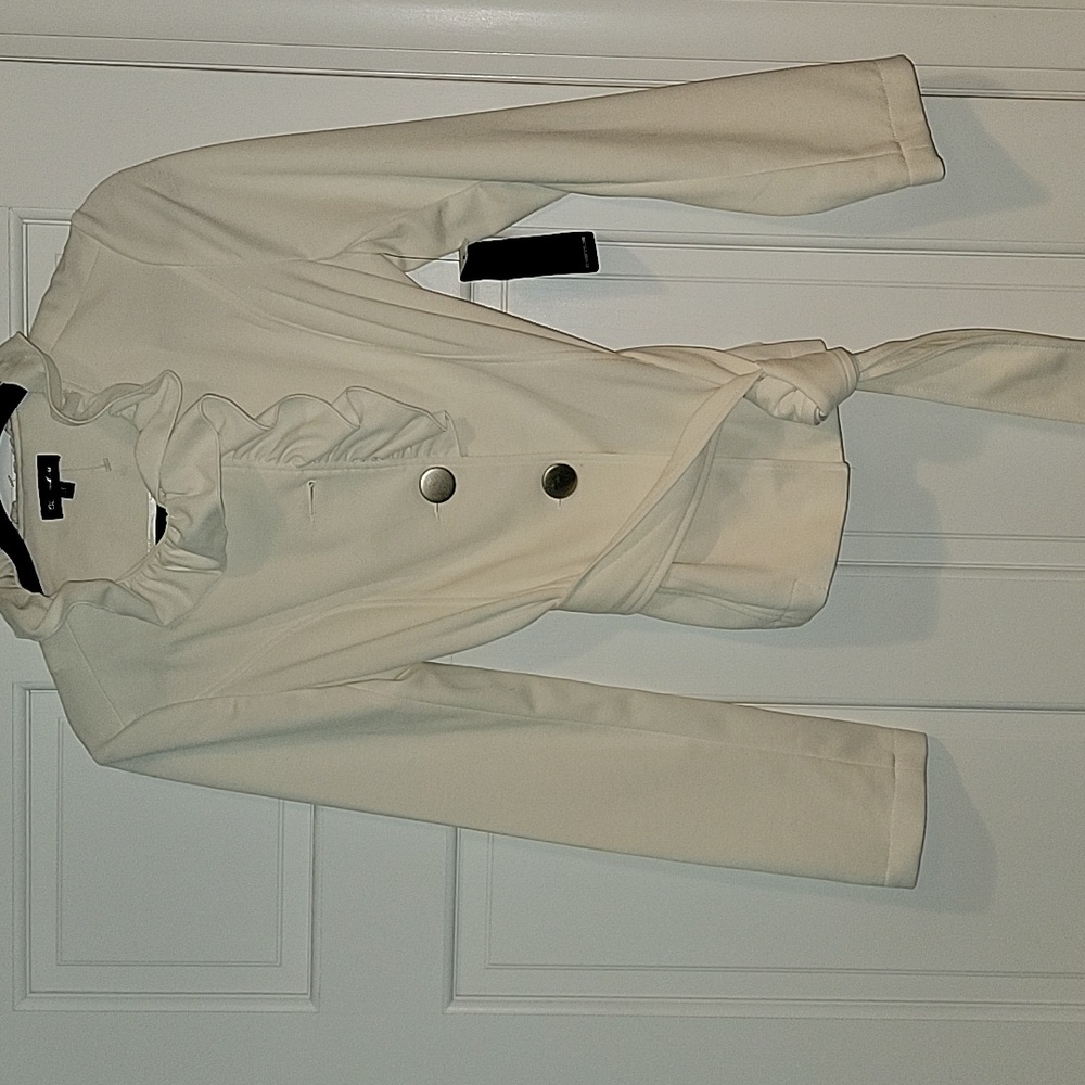 Lightweight blazer
